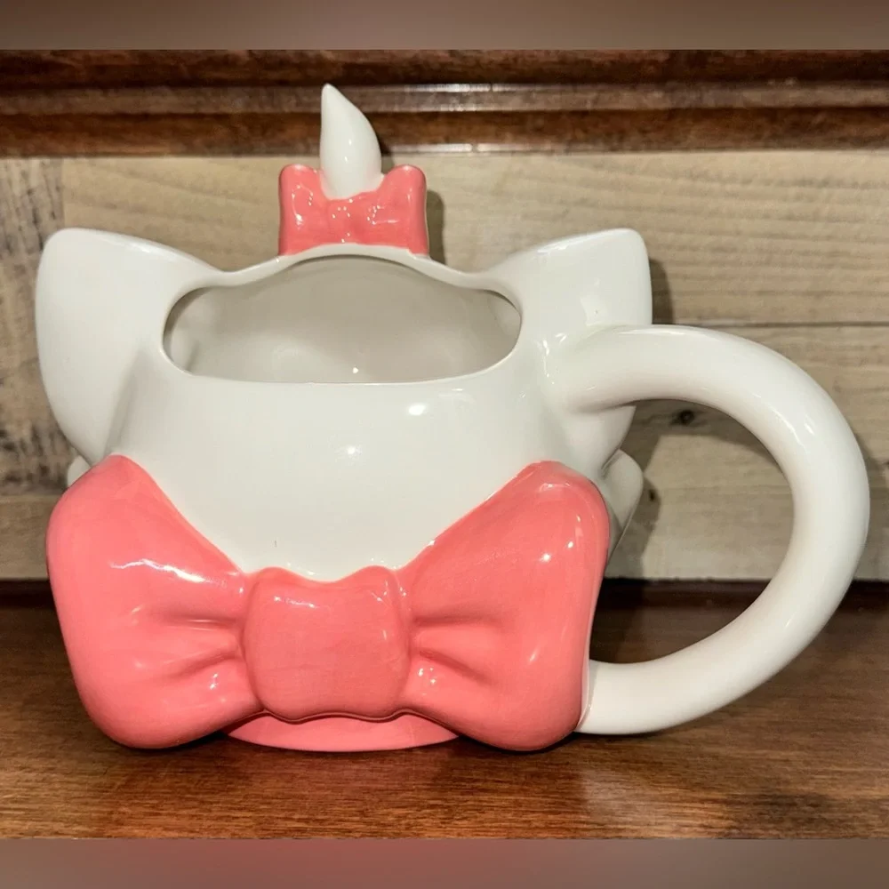 Super Cute 🥰 Disney Aristocats Marie 🐈 Face Ceramic 3D Sculpted 21oz Mug - NEW - Picture 4 of 11